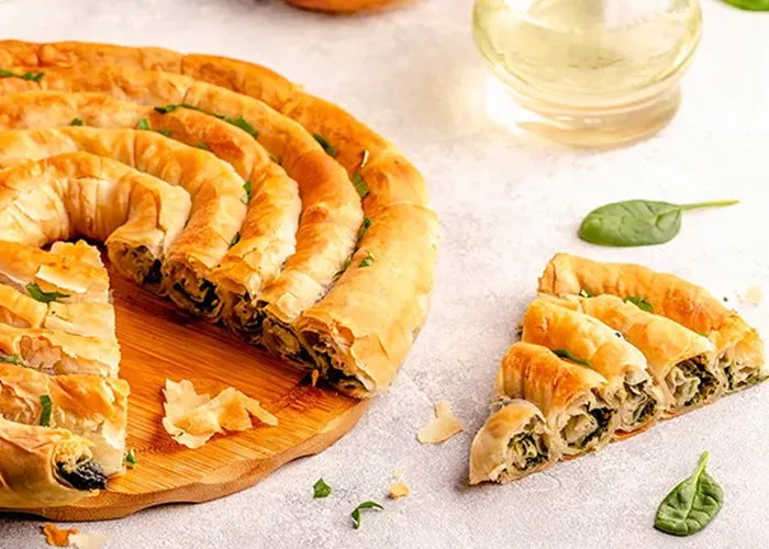 Spanakopita (Greek Spinach Pie)